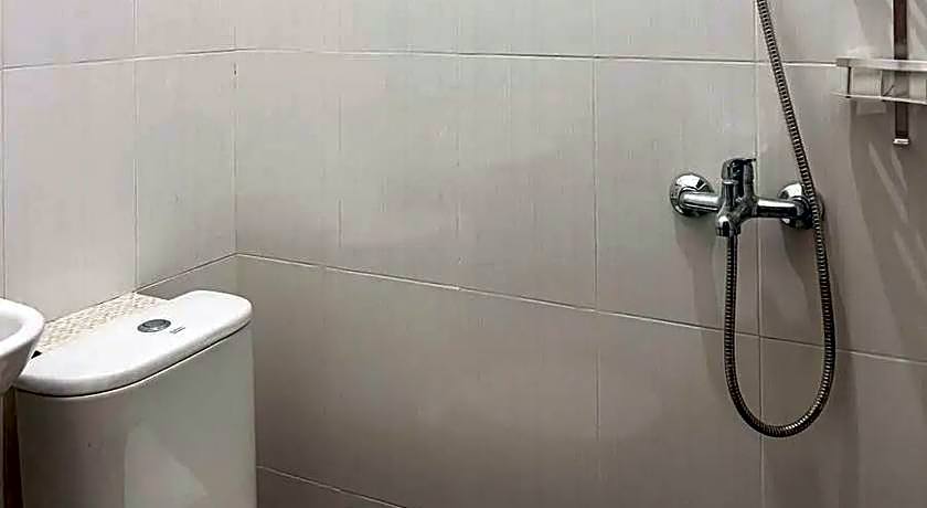 RedDoorz near Waterpark Citra Garden Medan