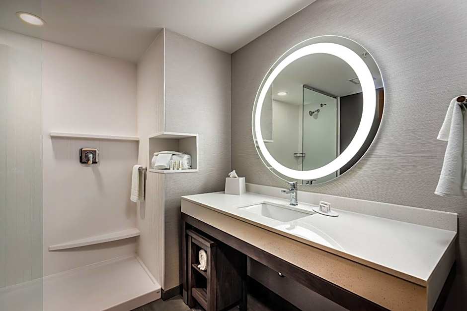 Courtyard by Marriott Pensacola I-10 West