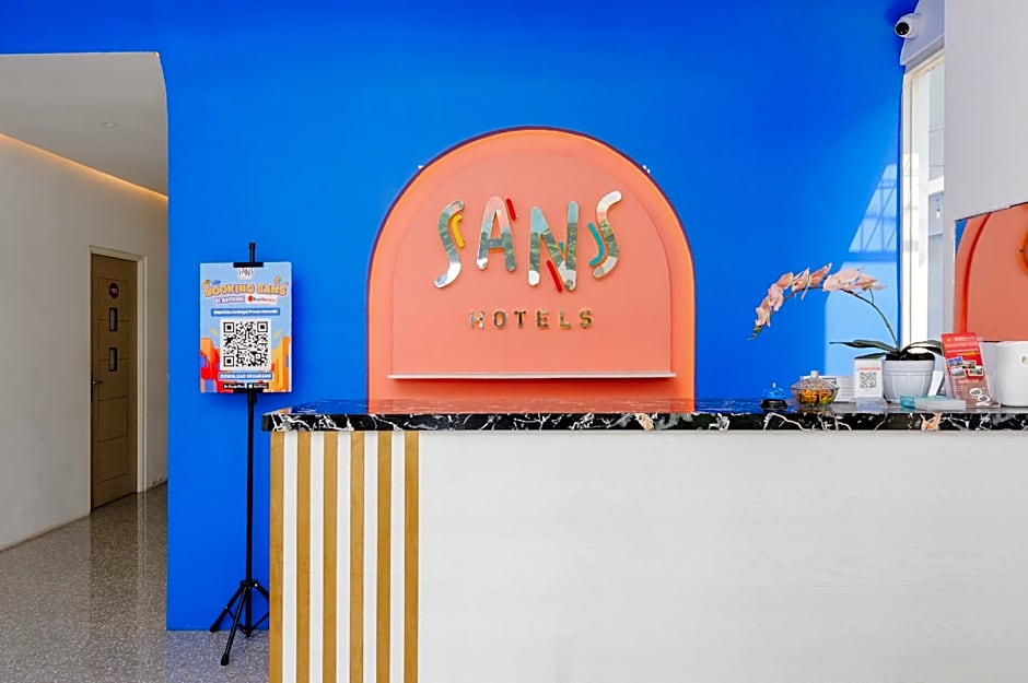 Sans Hotel La Vida Malang