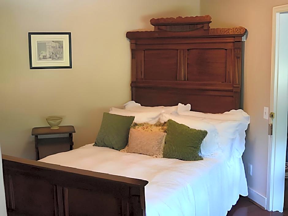 Inn at Springfield Manor