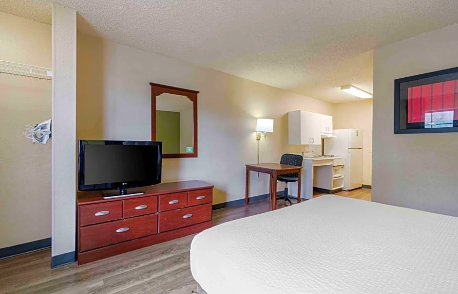 Extended Stay America Suites - Orlando - Maitland - 1760 Pembrook Dr.