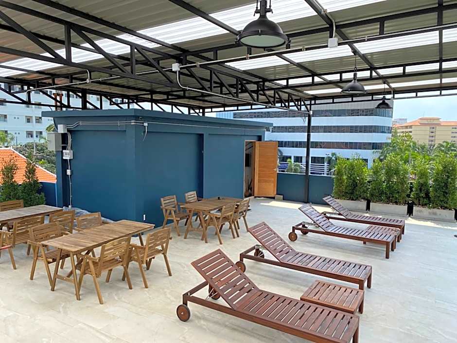 JOMTIEN longstay hotel