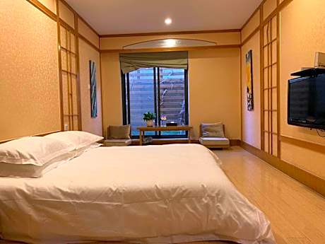 Run of House Room - Bed Type Not Guaranteed