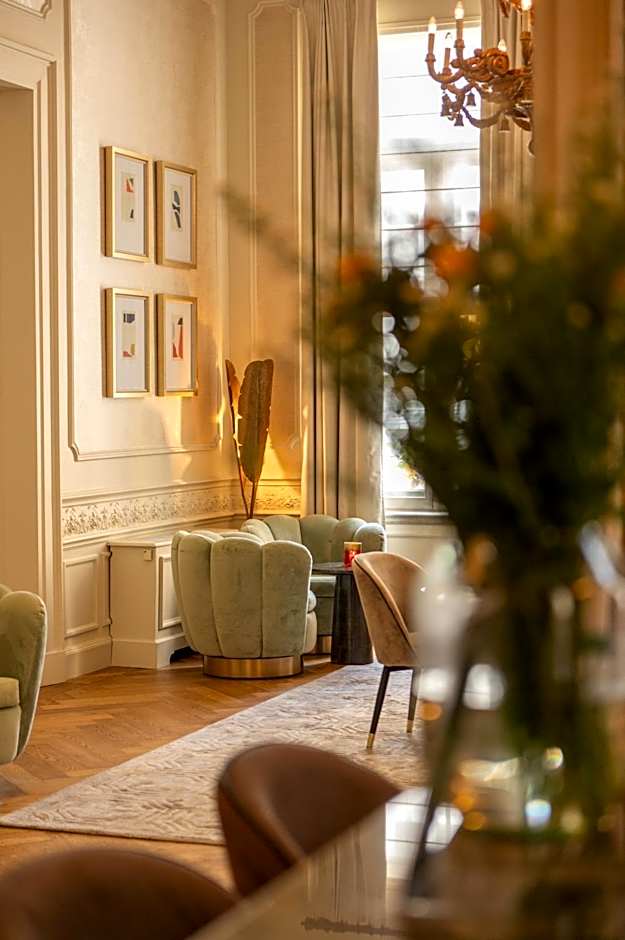 Dukes' Arches Brugge Adults only