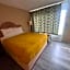 Express Inn & Suites