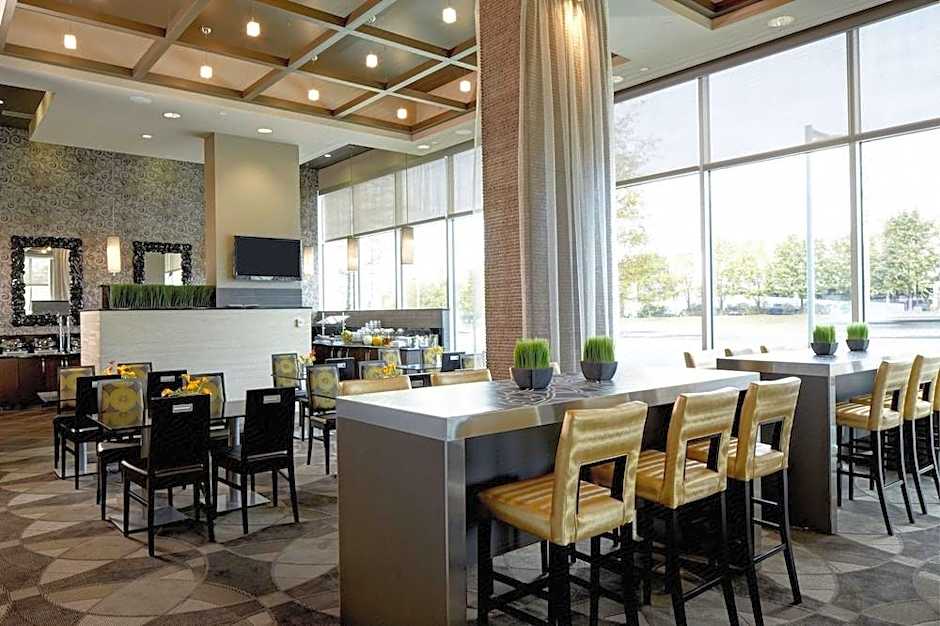 Archer Hotel Falls Church