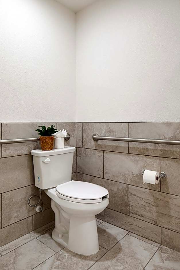 Ayres Suites Diamond Bar