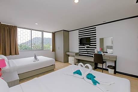 Quadruple Room with Sea View
