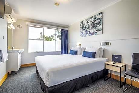 Nightcap at Carlyle Hotel