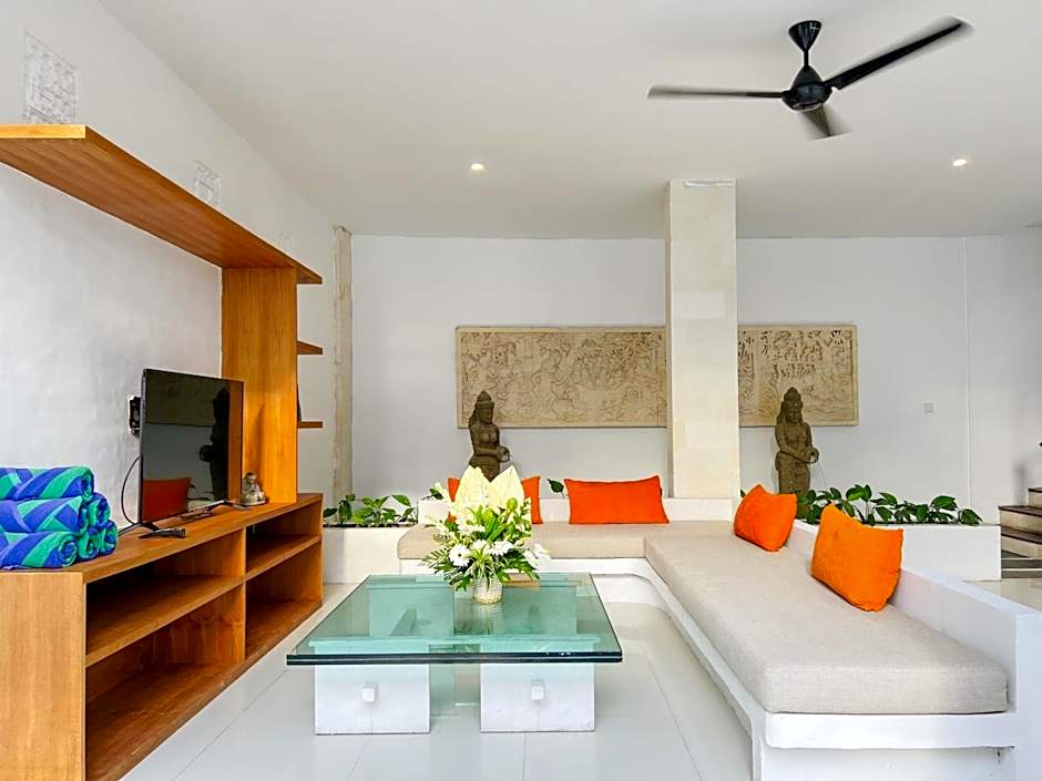 Apple Villas & Apartments