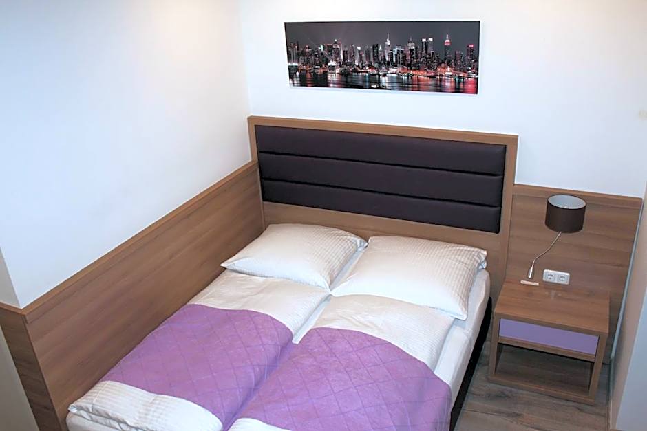 Slamba Hostel