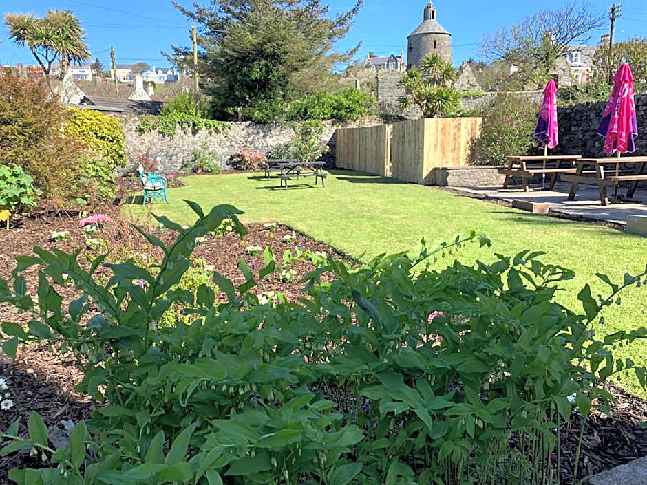 The Harbour House Sea Front Hotel