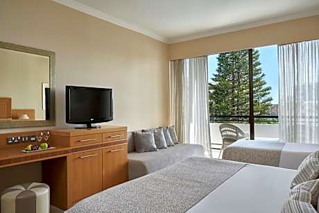 Family Room Pool View