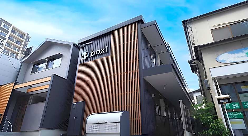 Boxi Hakata 1