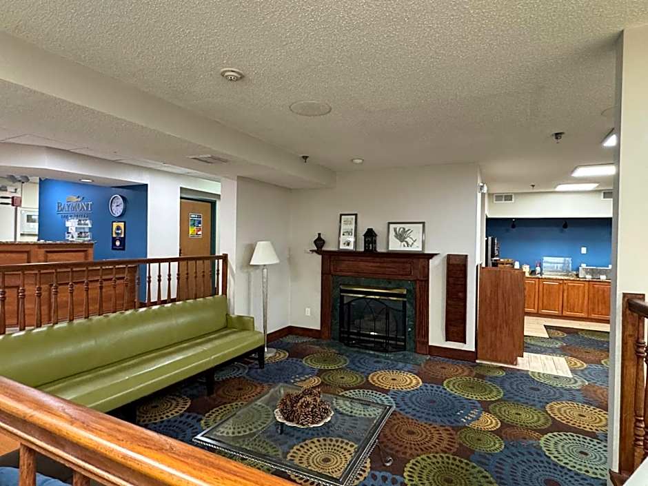 Baymont by Wyndham Mishawaka South Bend Area