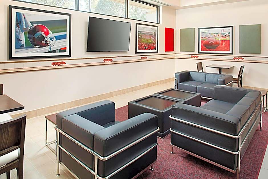 Courtyard by Marriott Little Rock West