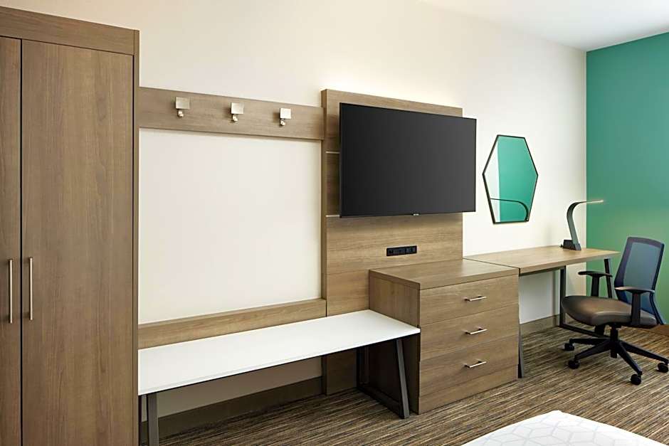 Holiday Inn Express & Suites Gulf Breeze - Pensacola Area By IHG