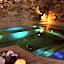Aurelia Garden Gold B&B