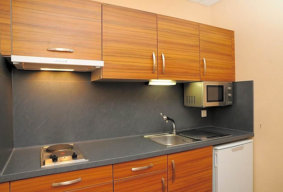 Garden & City Luxeuil Ex Le Métropole et Les Thermes