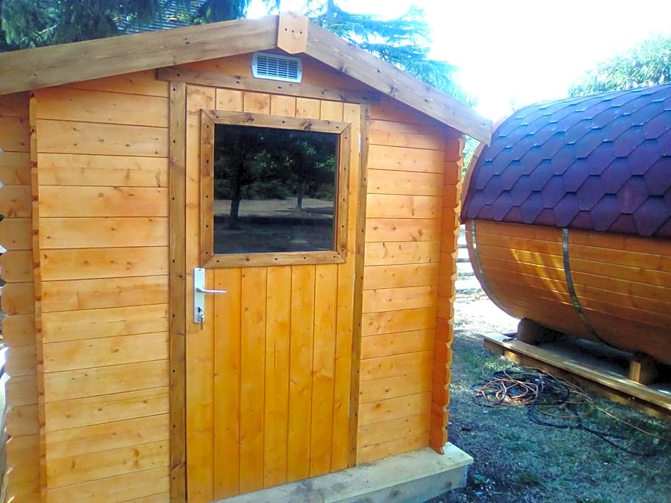 LES TONNEAUX DE L'EURE LOGEMENT INSOLITE