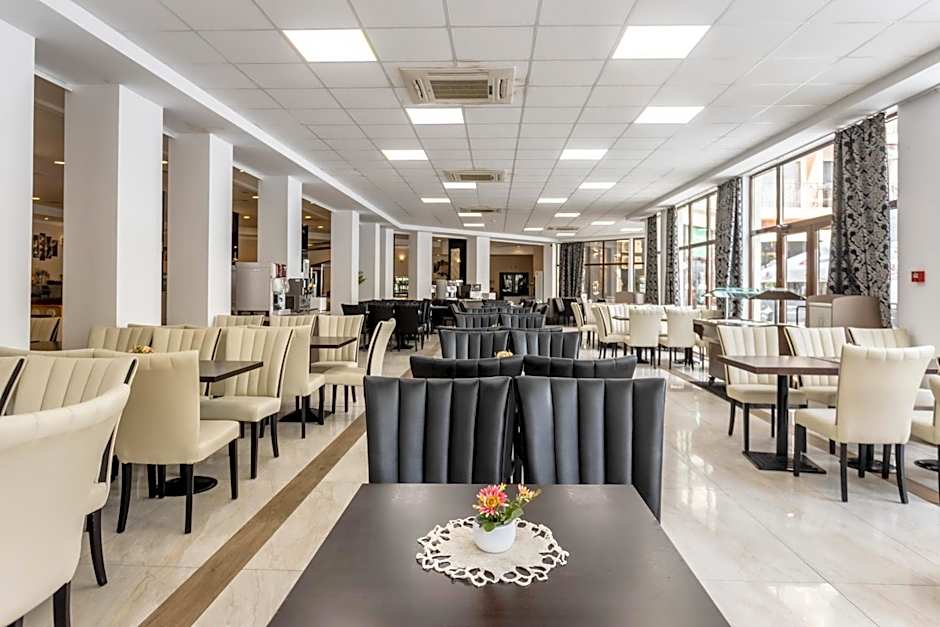 Prestige Hotel and Aquapark - All inclusive