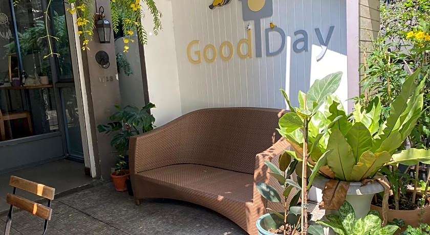 Good Day Hostel
