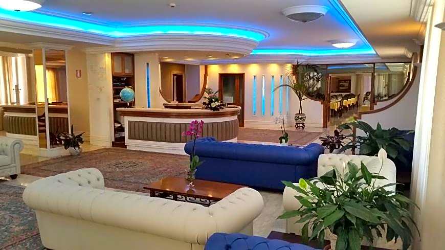 Mondial Park Hotel