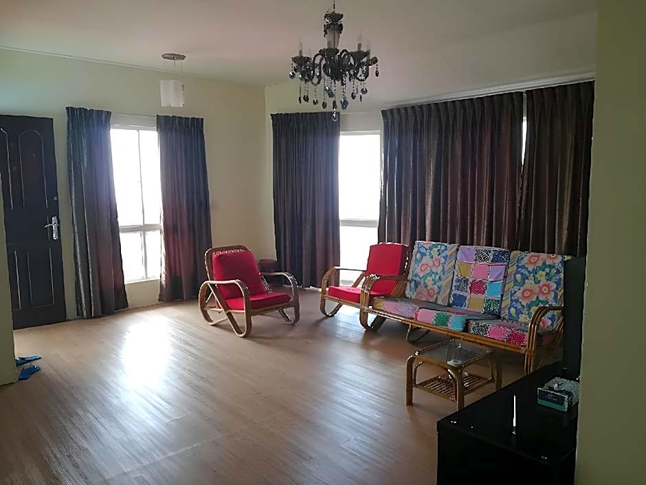 Rocky Mountain Lodge