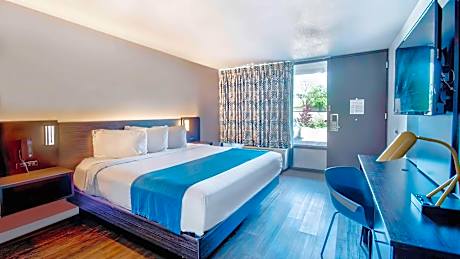 Motel 6 Louisville, Ky- Airport/ Fair Expo