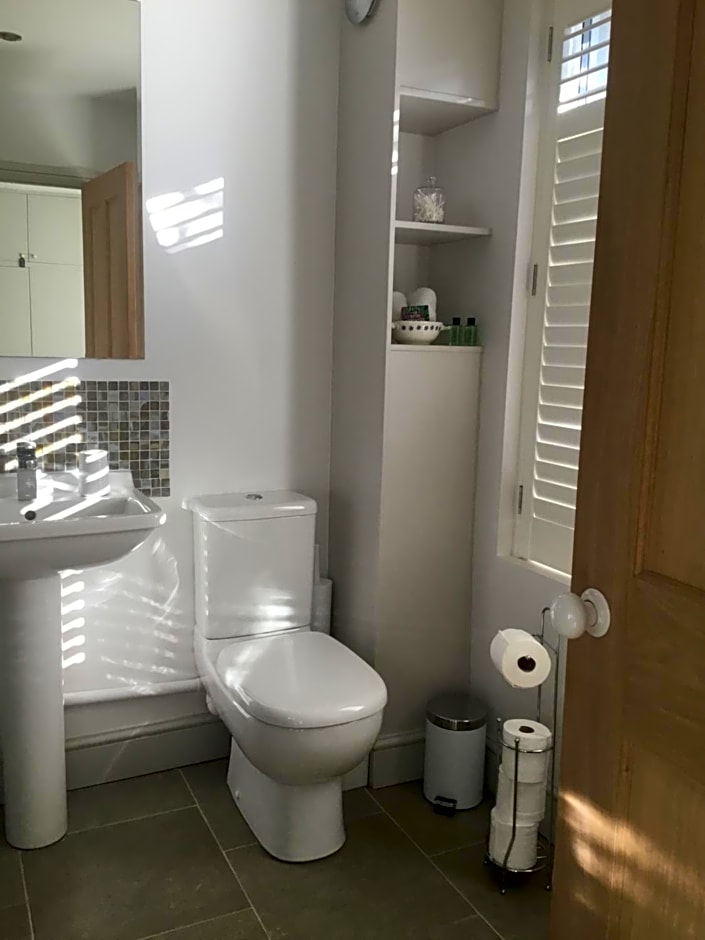 NUMBER 19 B&B Chichester