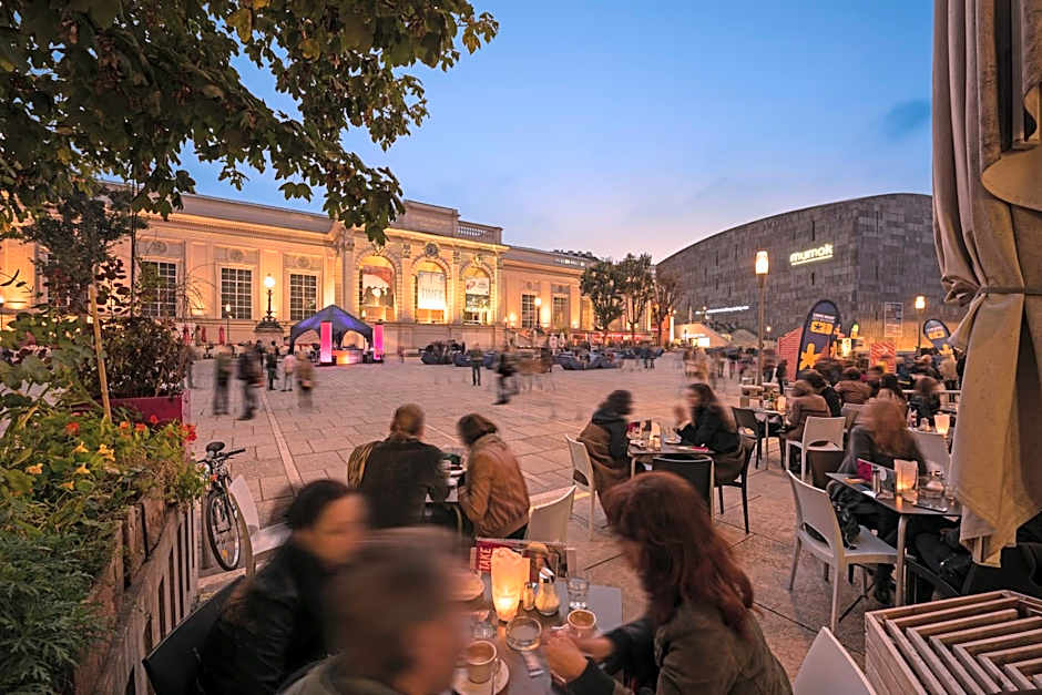 URBANAUTS STUDIOS Fillgrader