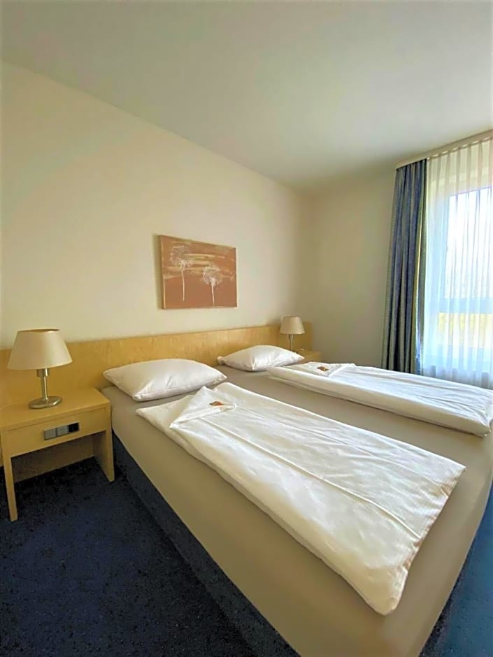 Fairway Hotel