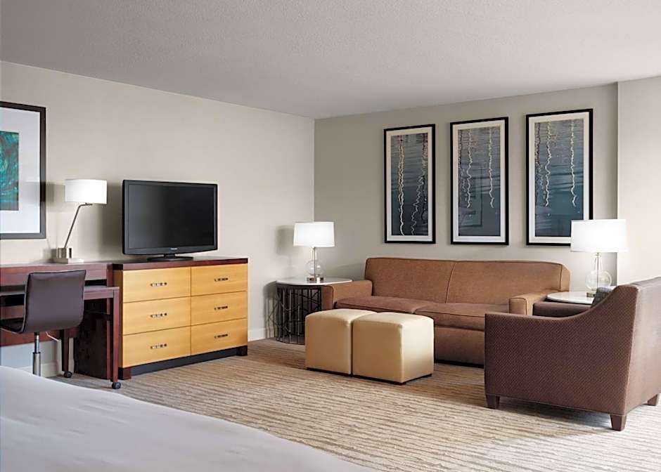 Sonesta Redondo Beach & Marina