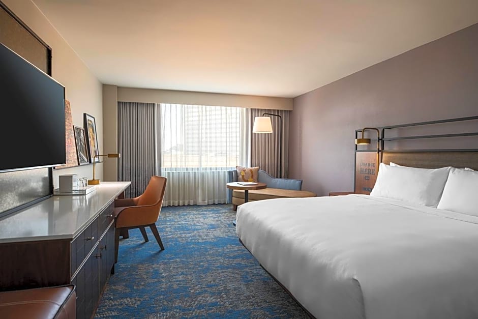 Renaissance Dallas Addison