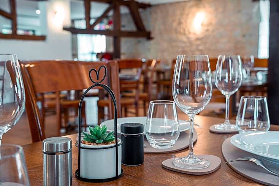 Logis L'Authentique Hotel Restaurant