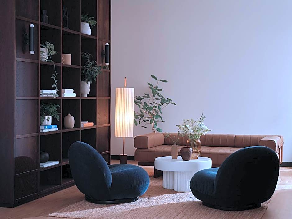 Bob W Munich Schwabing