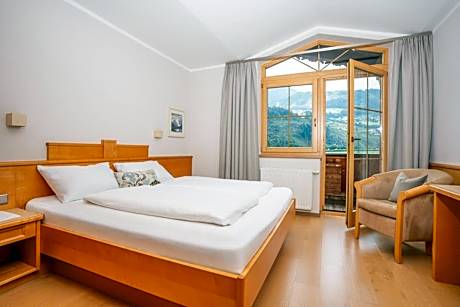 Double Room with Shower