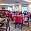 Holiday Inn Express Birmingham Oldbury By IHG