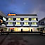 Ast Hotel