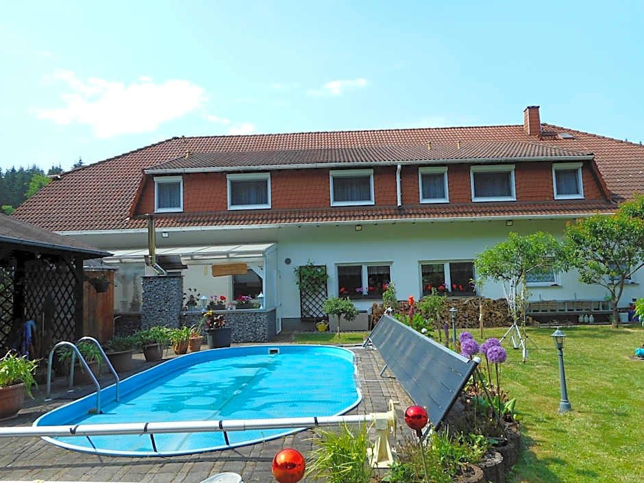 Land-Hotel Am Wald Garni