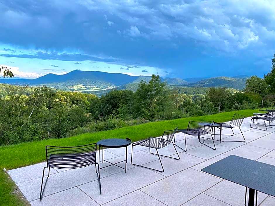 48 Degrés Nord Landscape Høtel