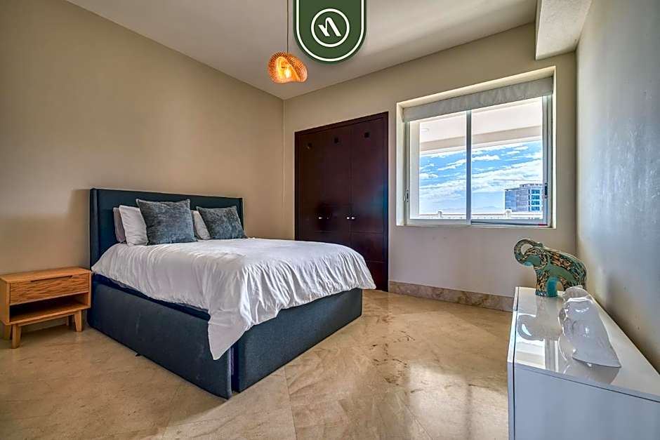 Amazing 2BR Condo with Pool and Access to VIDANTA