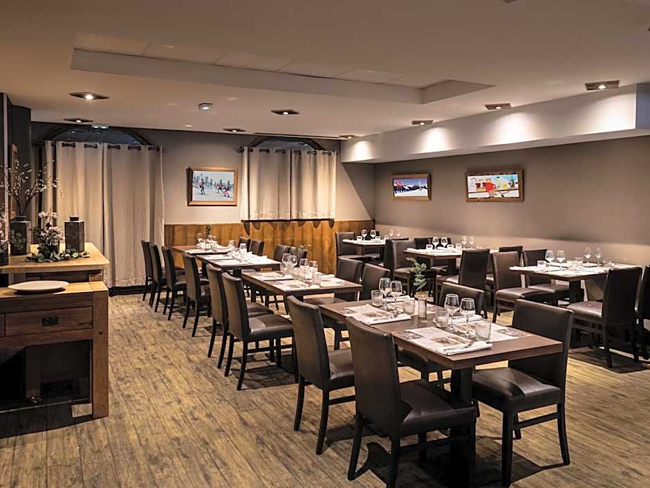 Hôtel Ski Lodge - Chambres & Appartements - Village Montana