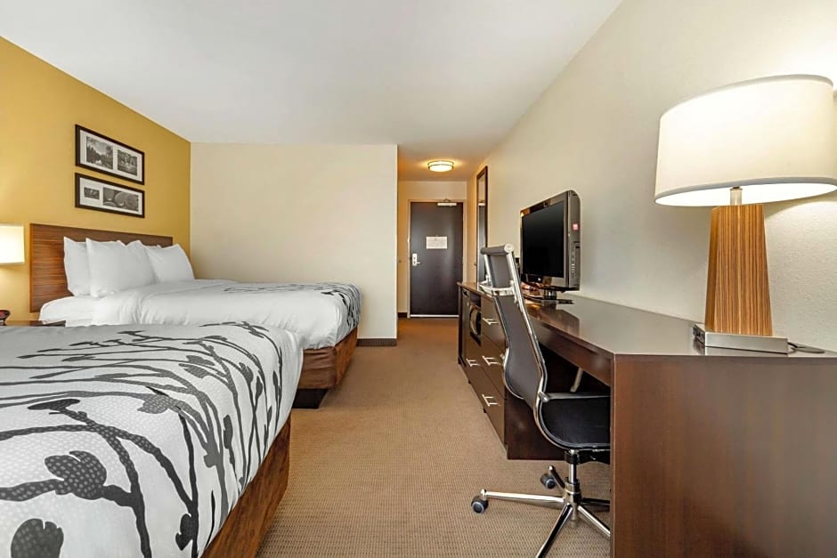 Sleep Inn & Suites Fargo Medical Center