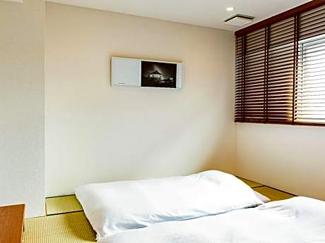 Japanese-Style Twin Room