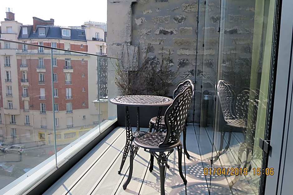 Villa Eiffel Mademoiselle