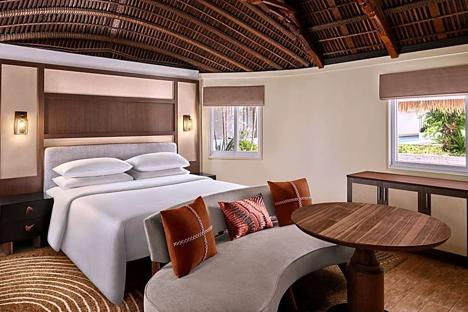 Sheraton Samoa Aggie Grey's Hotel & Bungalows