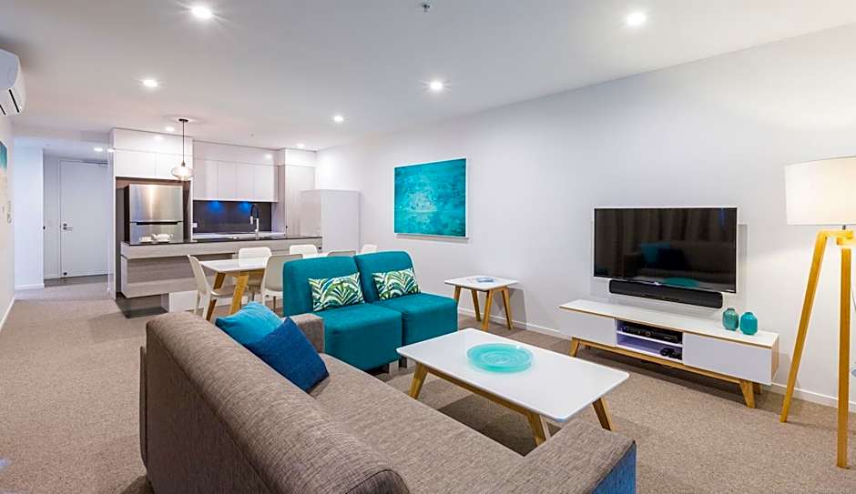 Boardwalk Burleigh Beach - Official