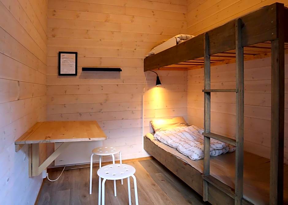 Foto 1 von 3 von Economy Twin Room with Shared Bathroom
