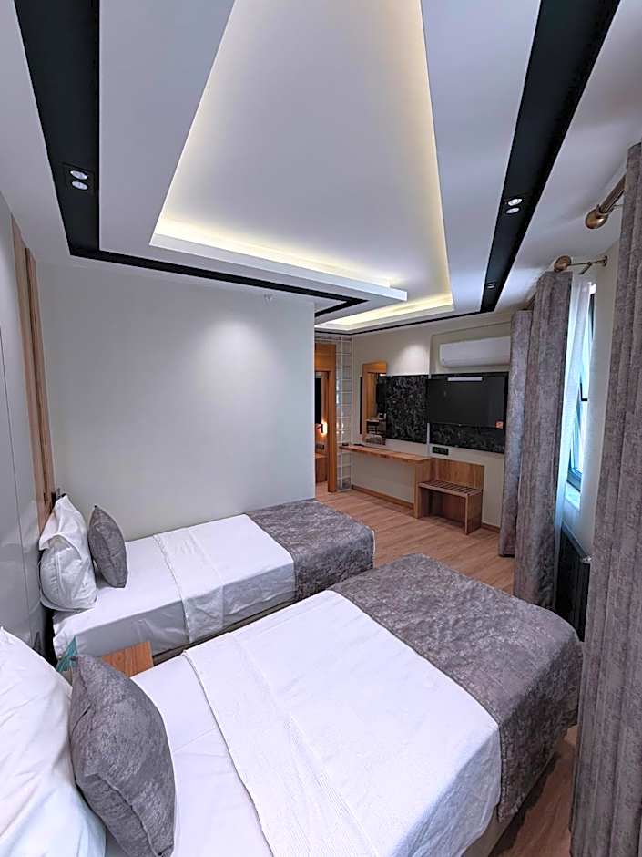 Nil Hotel